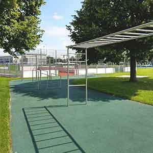SCHUL- & SPORTANLAGEN